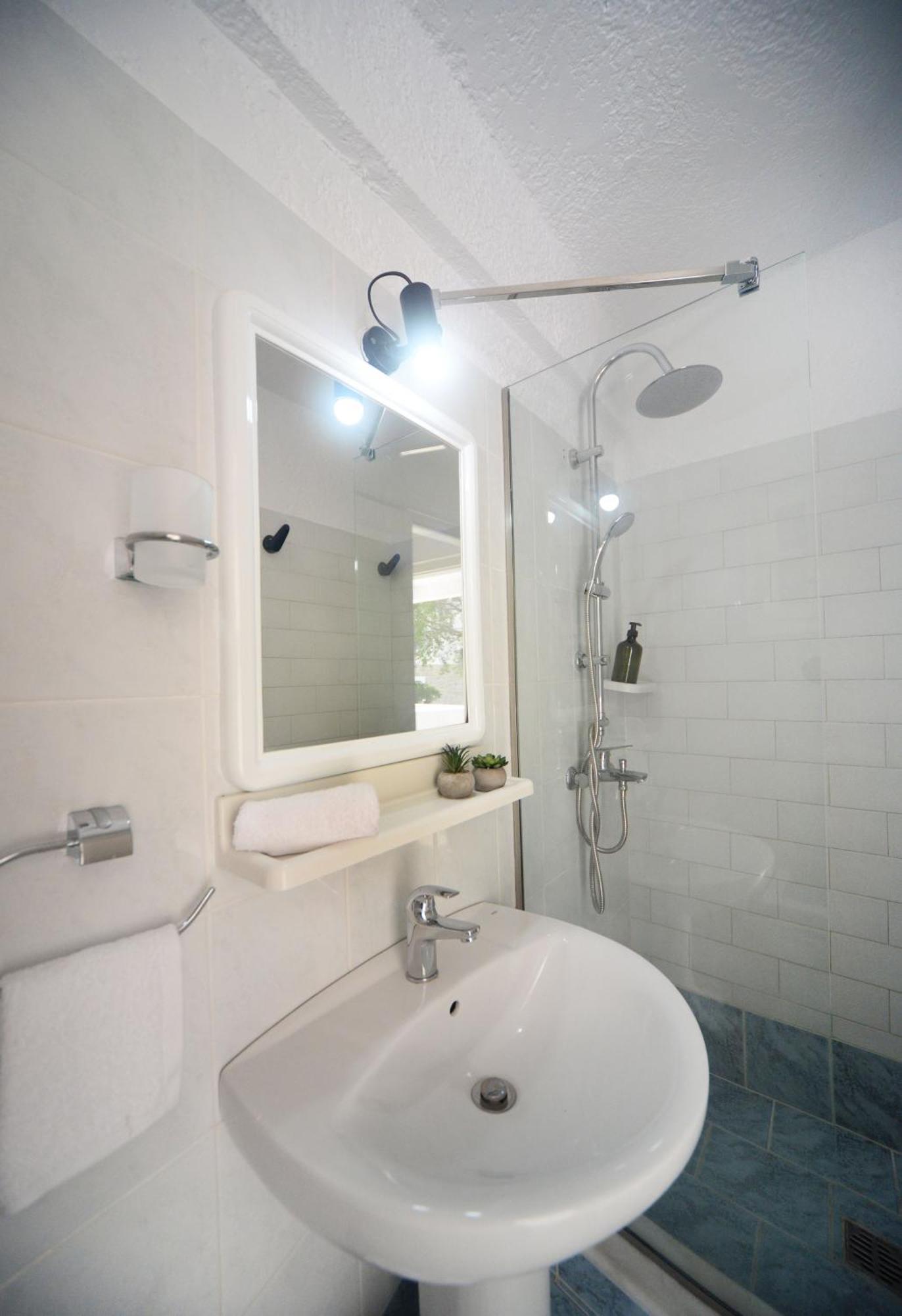 Anthelia Apartments Миртеа Экстерьер фото